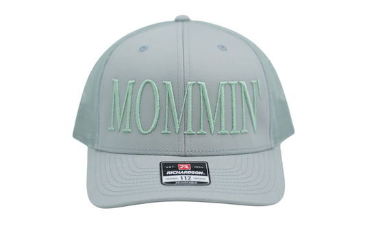 "MOMMIN" Hat